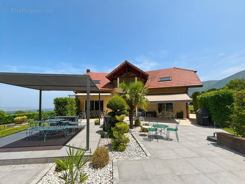 Maison à ARCHAMPS
