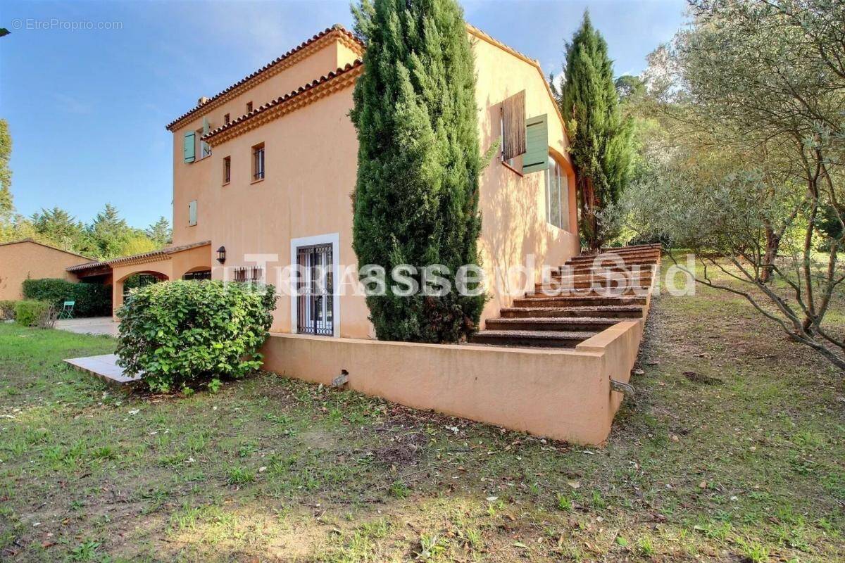 Maison à BOUC-BEL-AIR