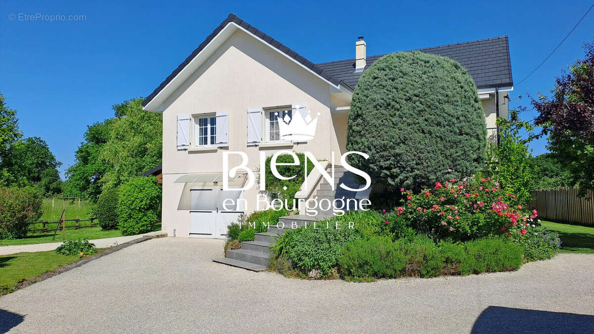 Maison à BEAUNE