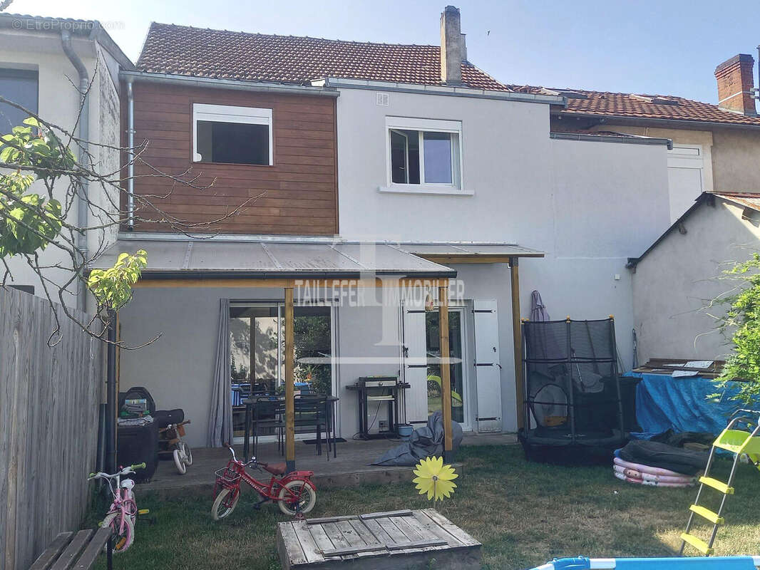 Maison à PERIGUEUX