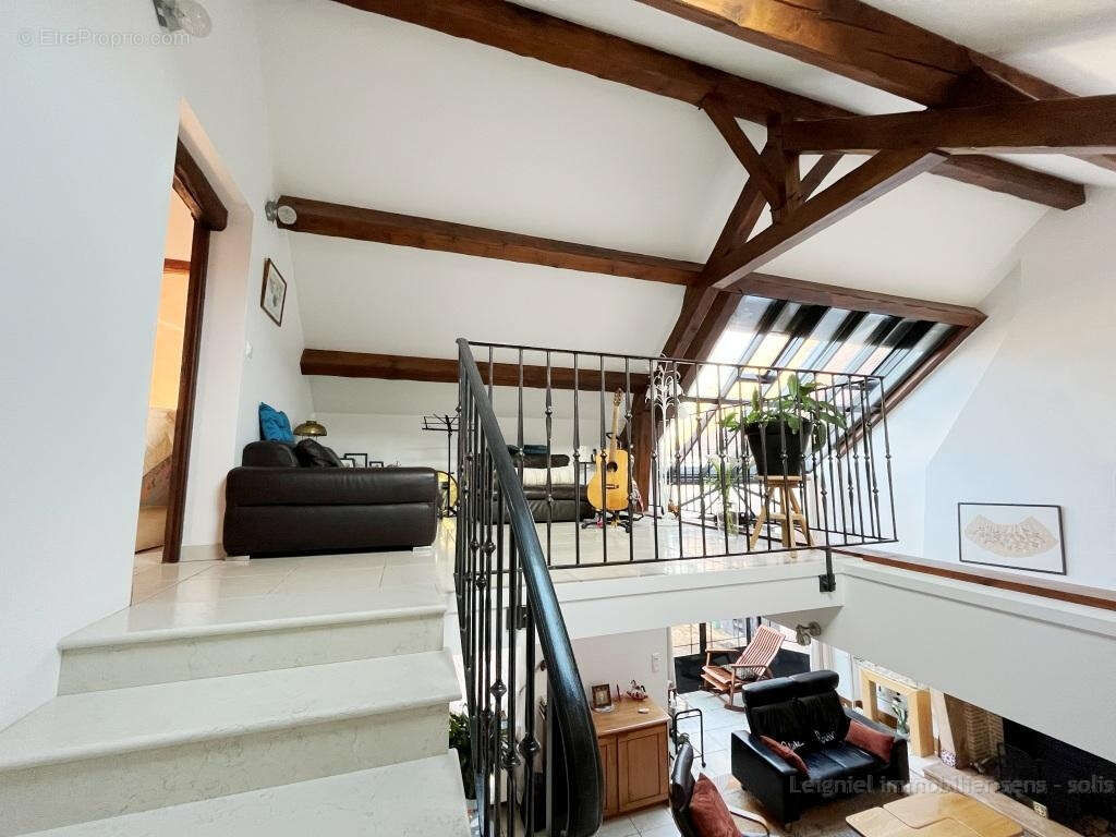 Maison à FONTAINEBLEAU