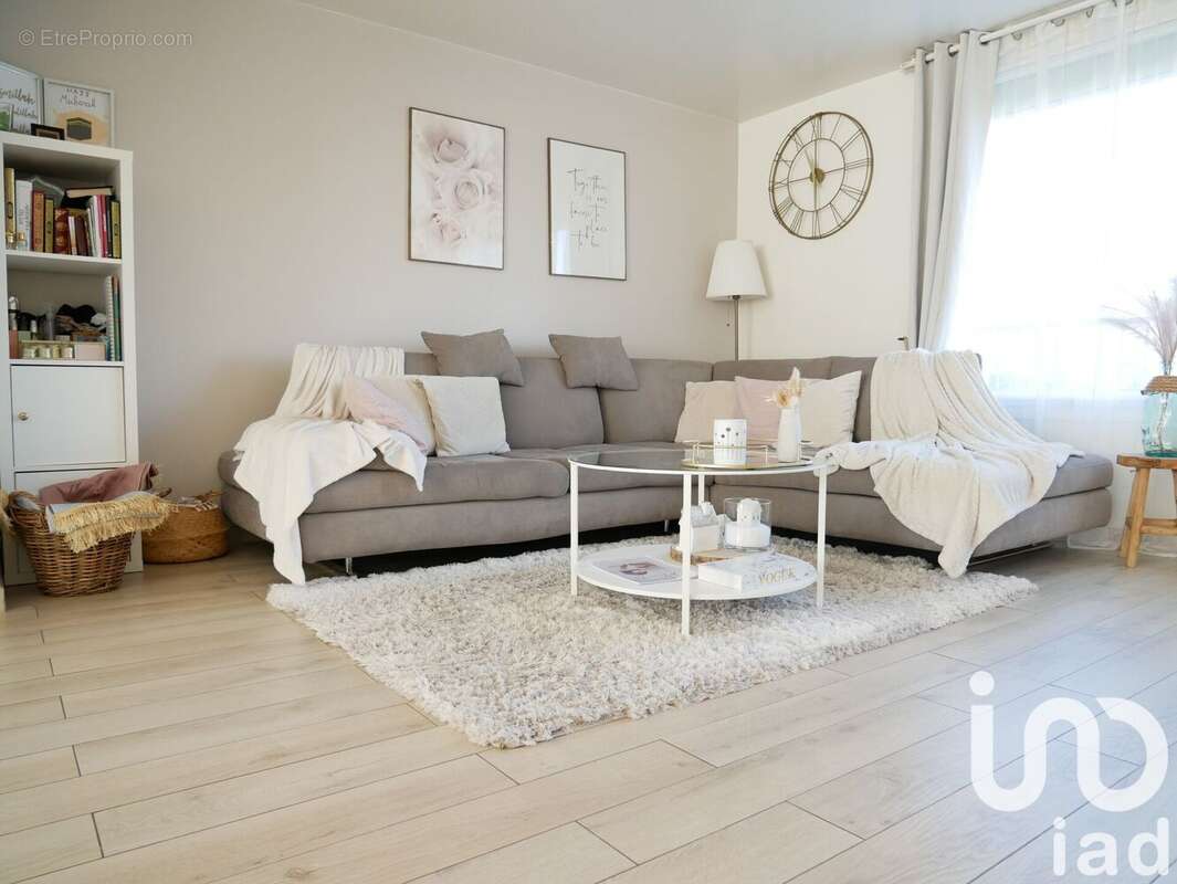 Photo 3 - Maison à SARCELLES