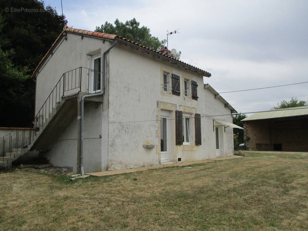 Maison à CEAUX-EN-COUHE