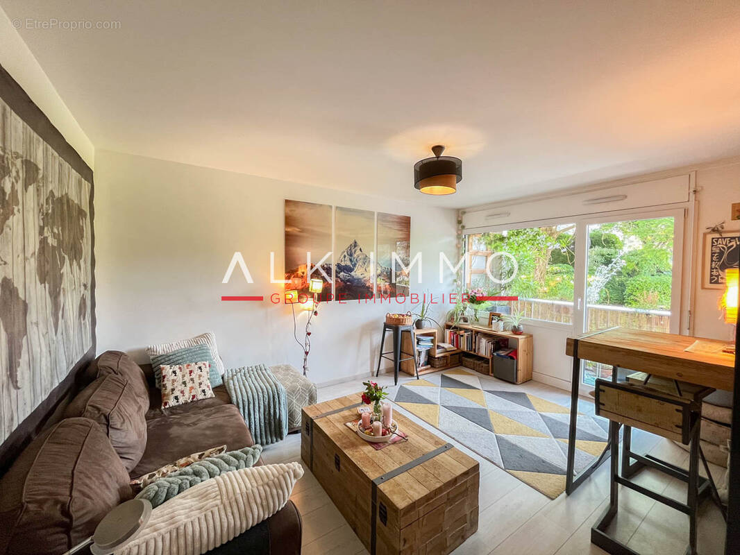 Appartement à MEYTHET