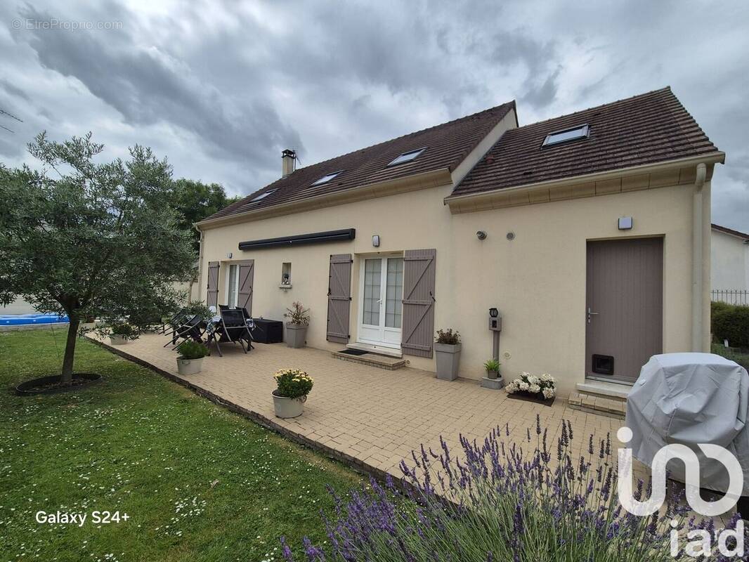 Photo 1 - Maison à VARREDDES