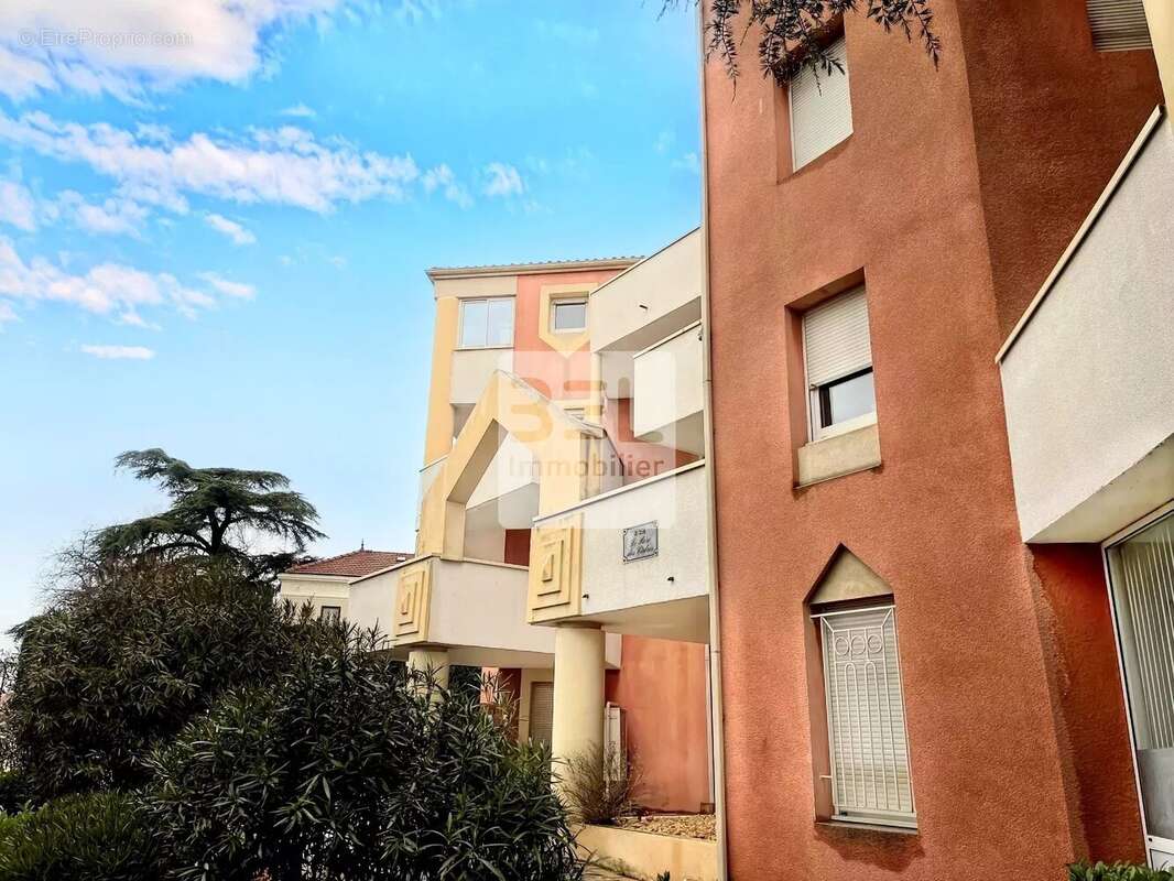 Appartement à PIERRELATTE