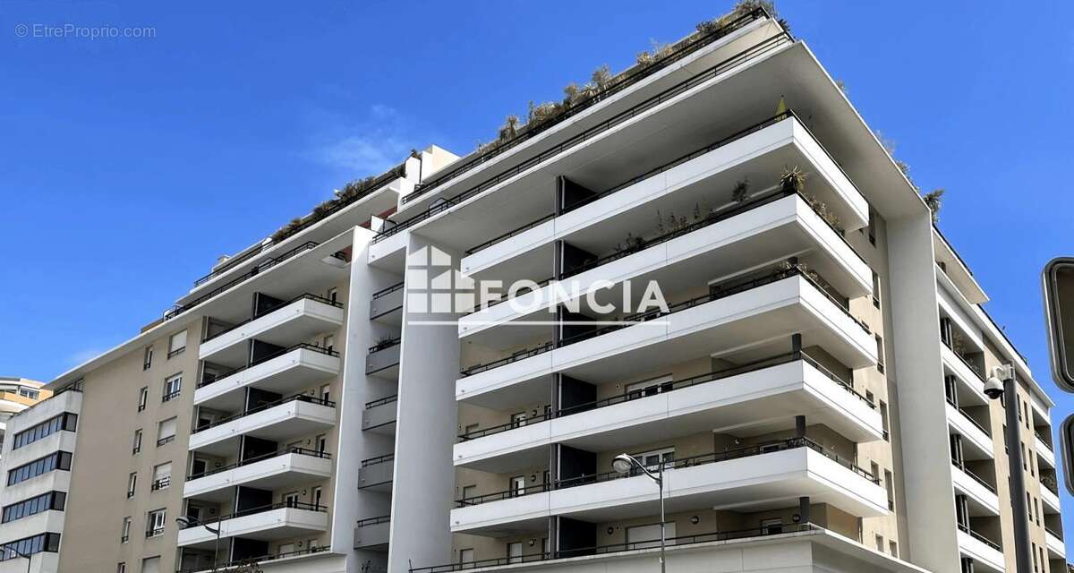Appartement à MARSEILLE-8E