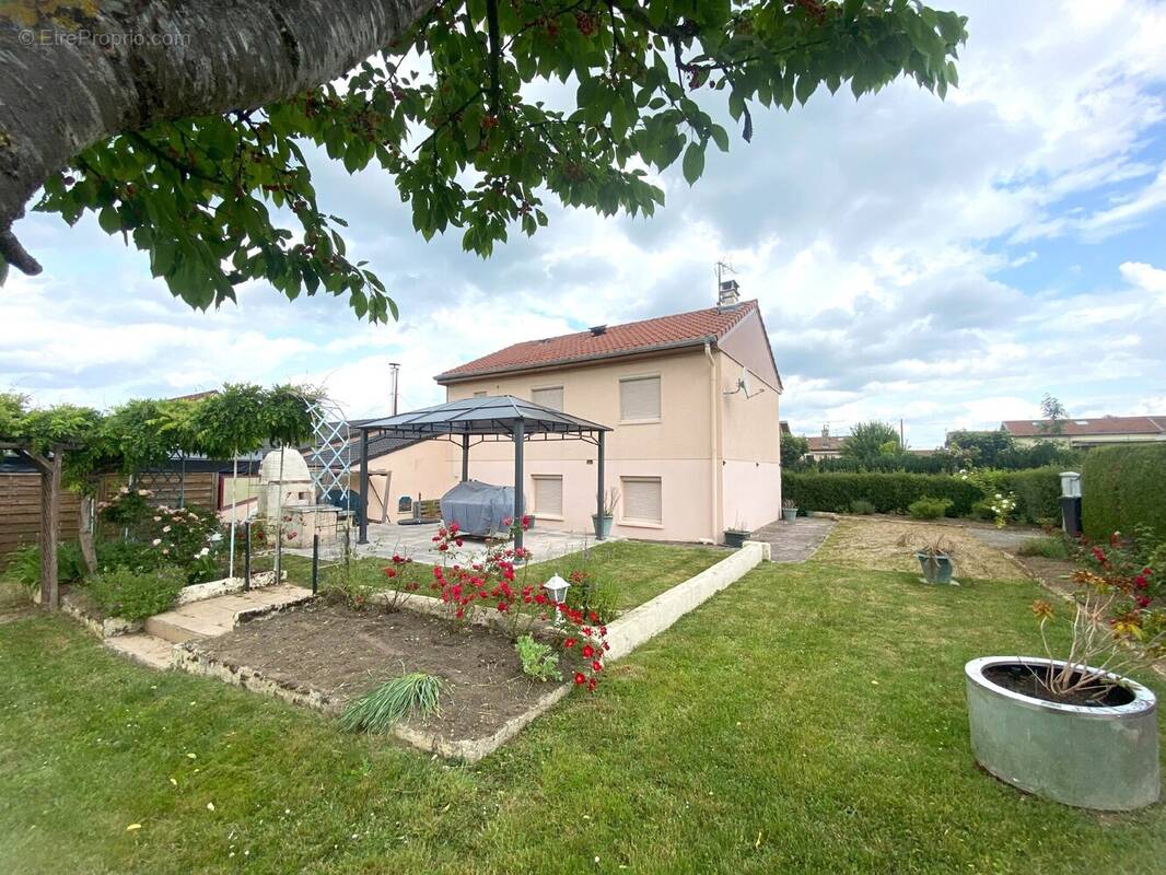Maison à TOUL
