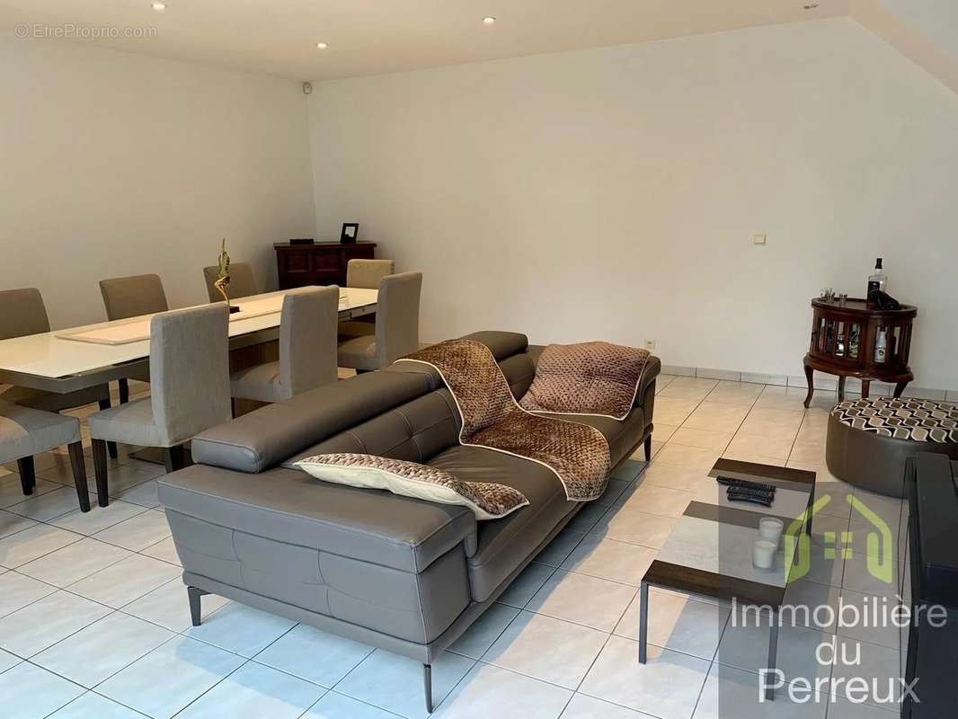 Appartement à NEUILLY-PLAISANCE