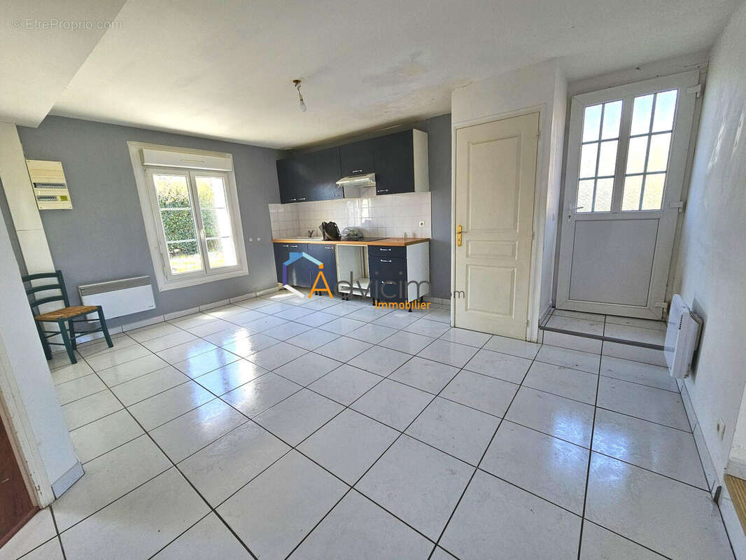 Maison à SANDILLON