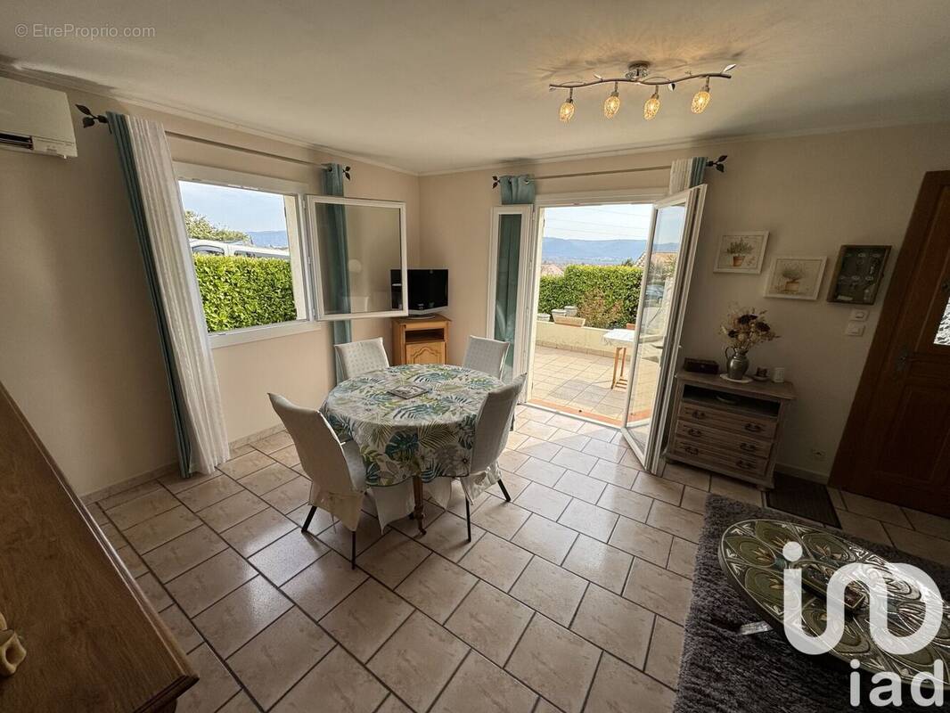 Photo 1 - Maison à VILLENEUVE