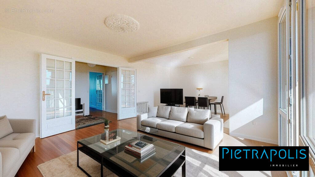 Prposition d&#039;aménagement - Appartement à VILLEURBANNE