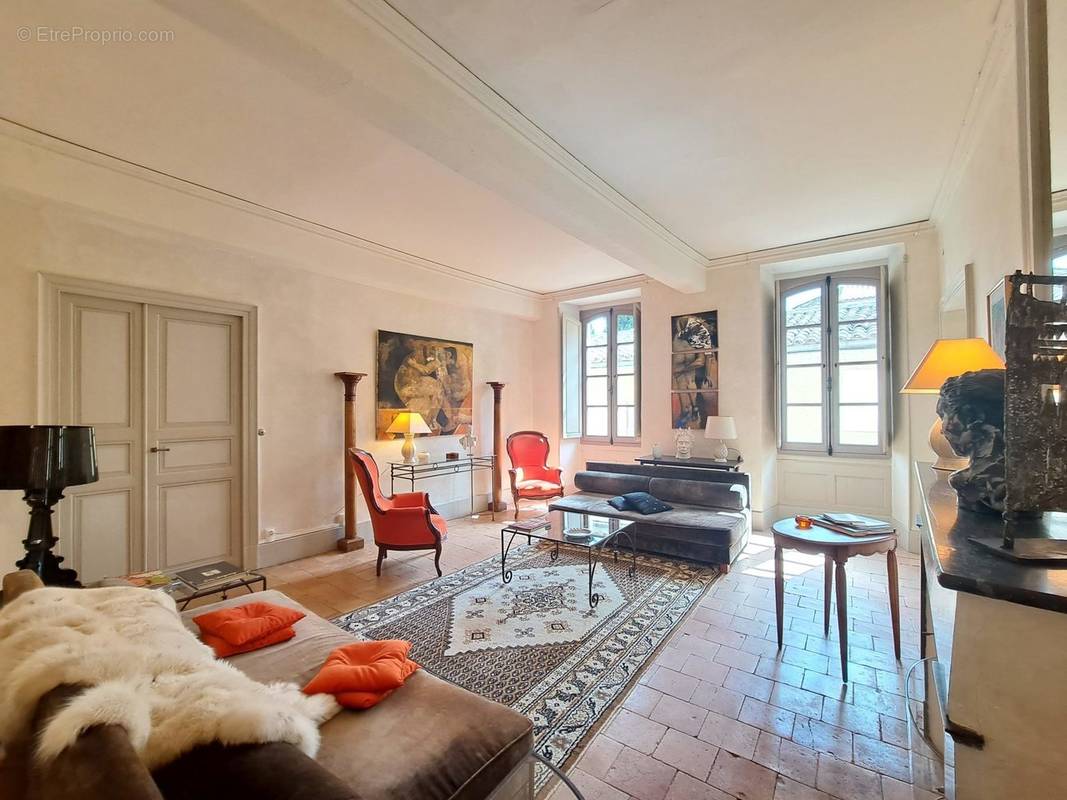 Maison à LECTOURE