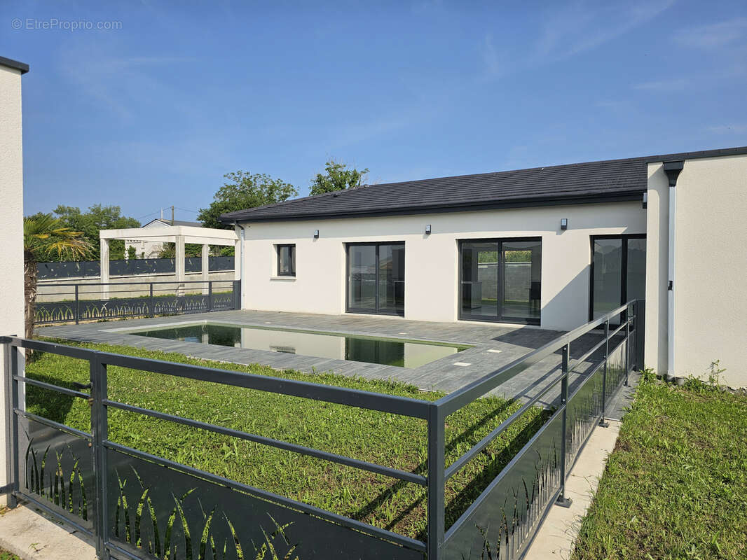 Maison à CUSSET