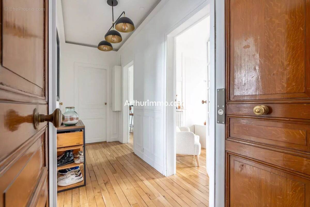 Appartement à SAINT-MAUR-DES-FOSSES