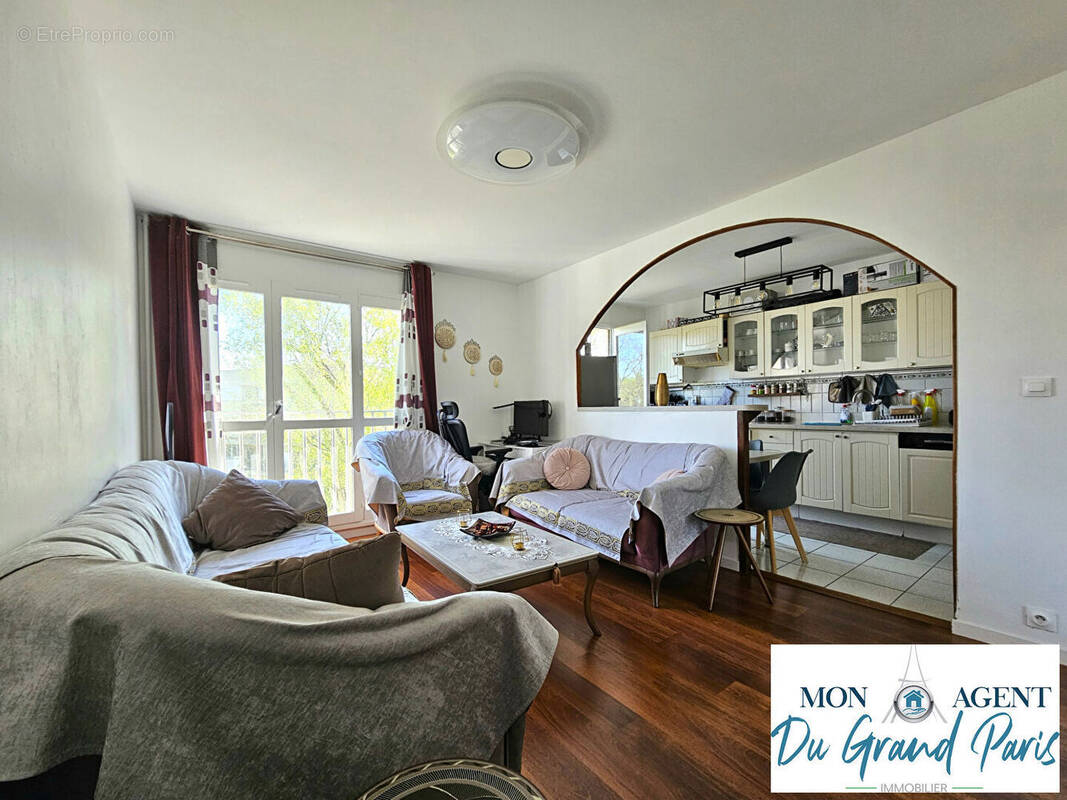 Appartement à LES ULIS