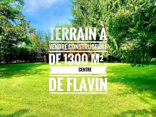 Terrain à FLAVIN
