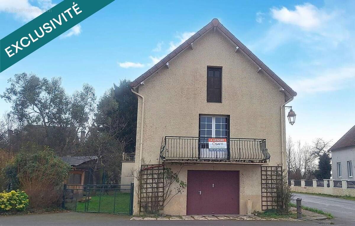 Photo 1 - Maison à CHARBONNAT
