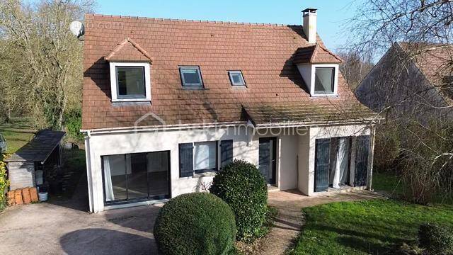 Maison à JANVILLE-SUR-JUINE