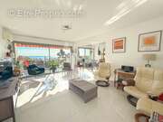 Appartement à VALLAURIS