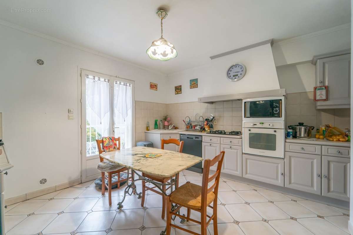 Maison à CLAYE-SOUILLY