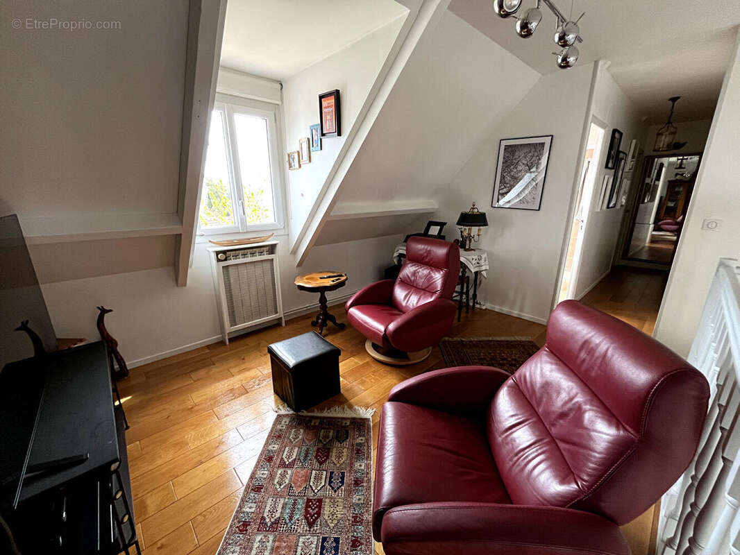 Maison à EVECQUEMONT