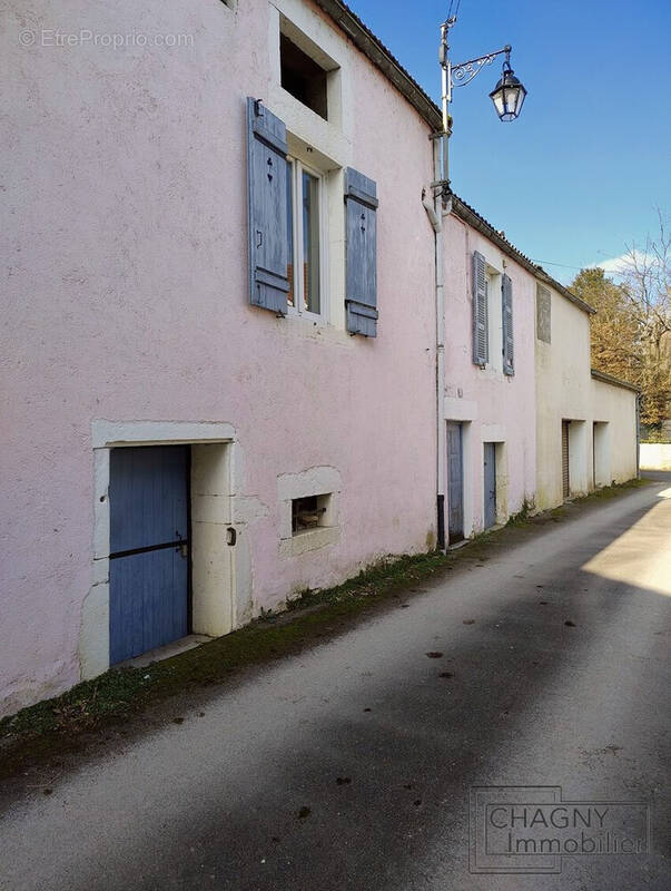 Maison à CHAGNY