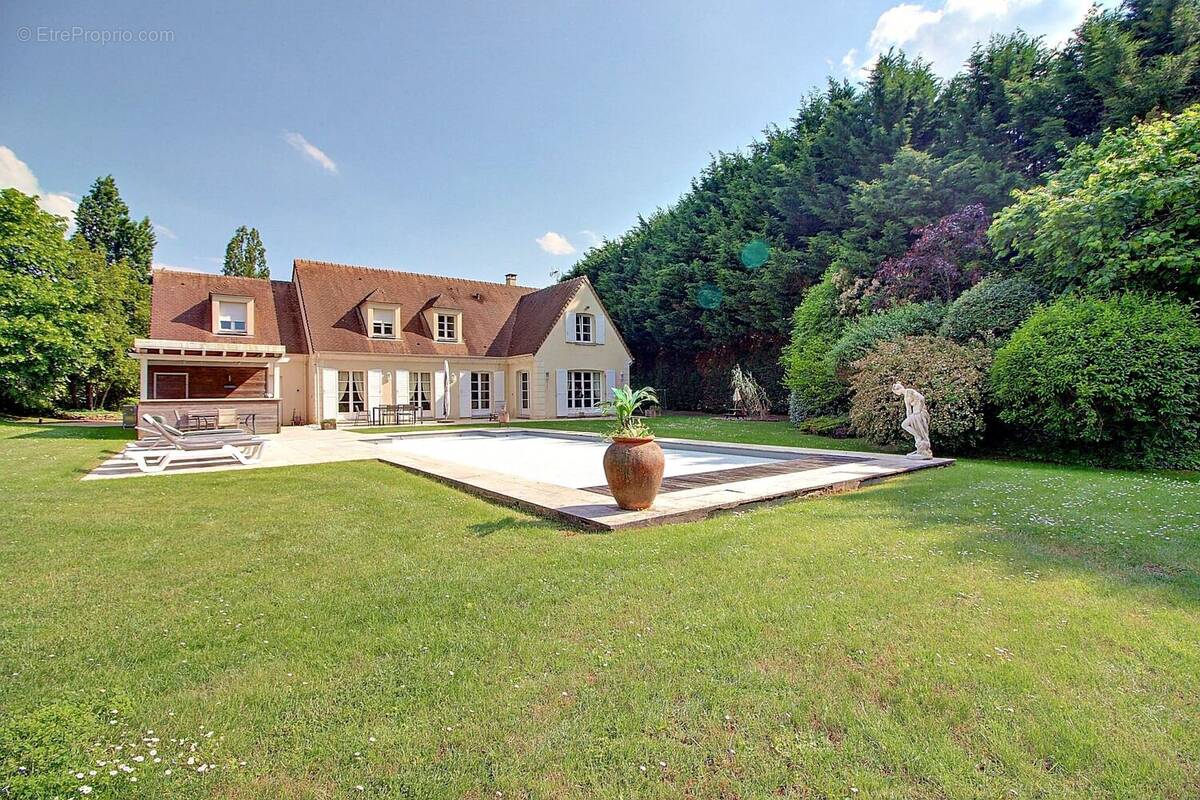 Maison à CHAMBOURCY