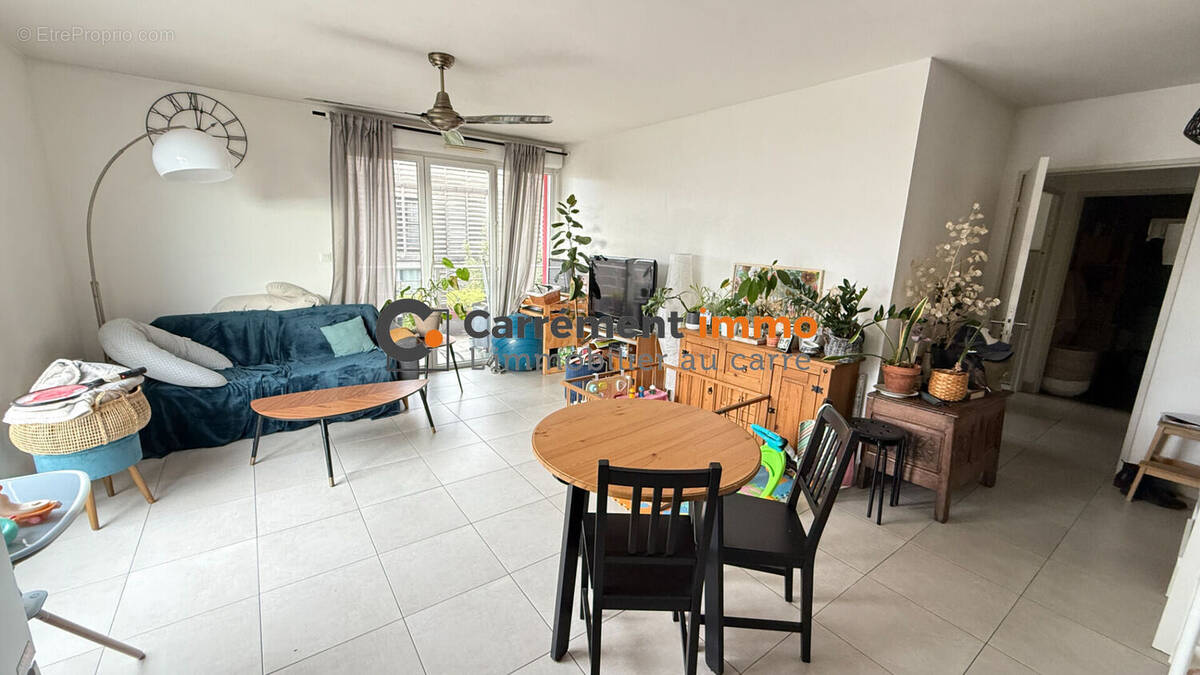 Appartement à CASTELNAU-LE-LEZ