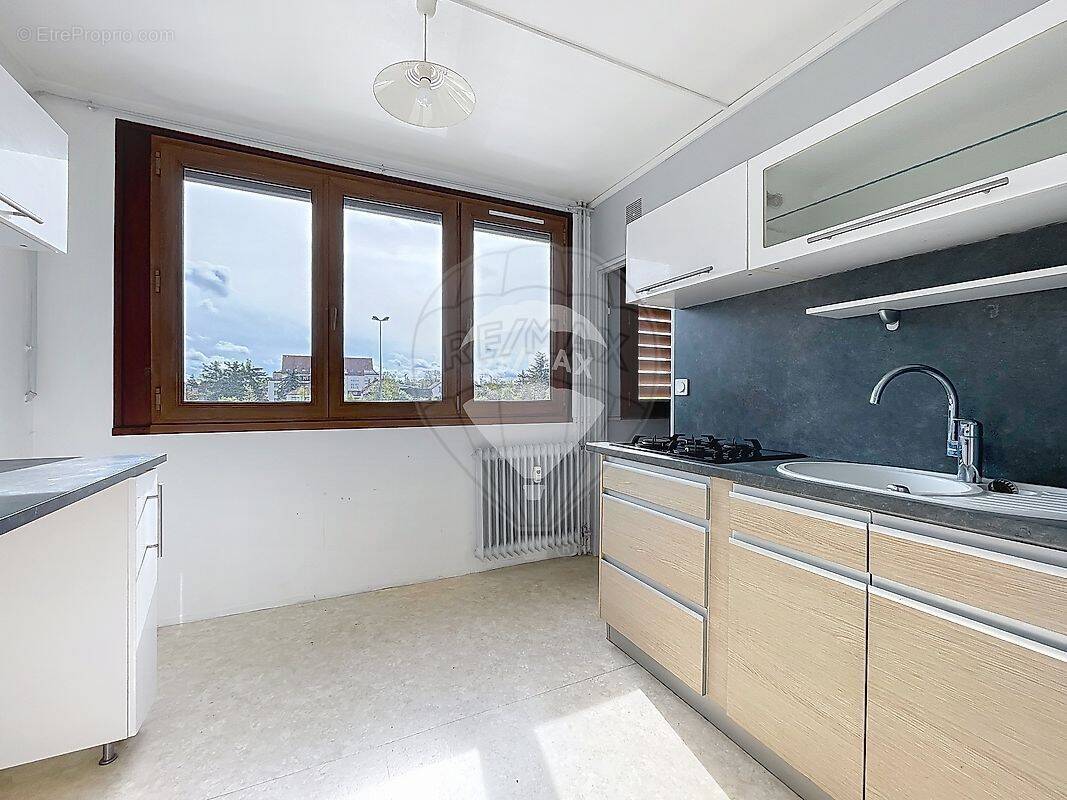 Appartement à SENS