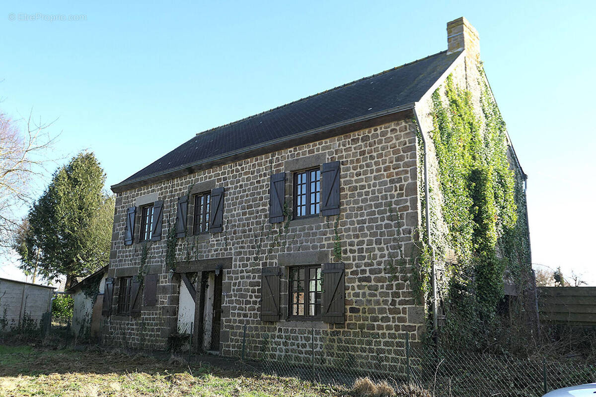 Maison à PASSAIS