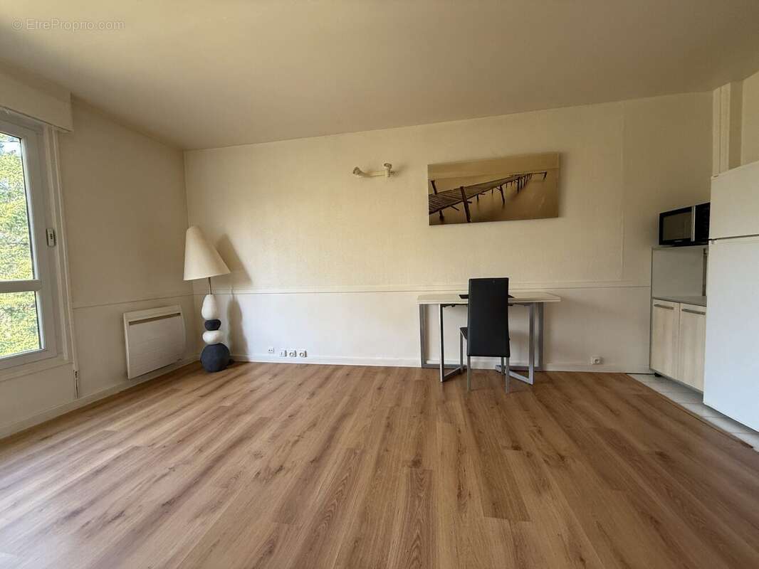 Appartement à LAMORLAYE