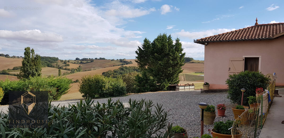 Maison à LOMBEZ