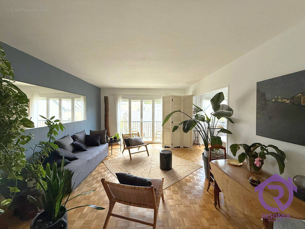 Appartement à CHATILLON