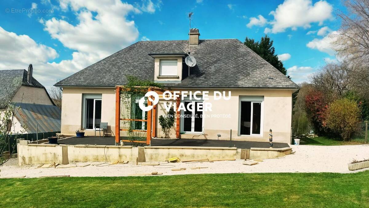 Maison à LAPLEAU