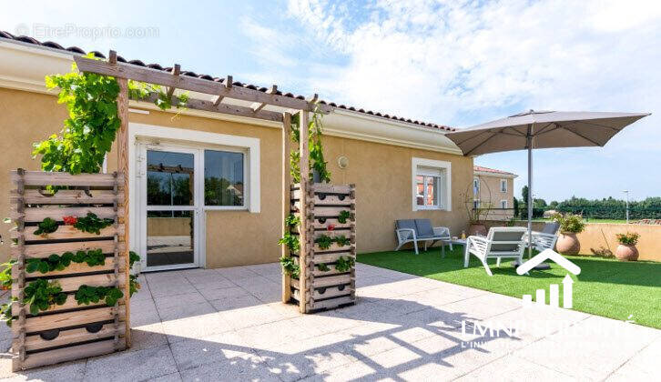 Appartement à SALON-DE-PROVENCE