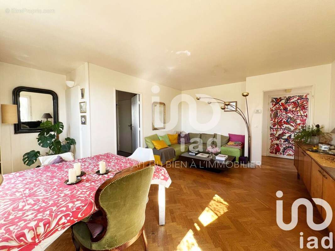 Photo 4 - Appartement à SURESNES