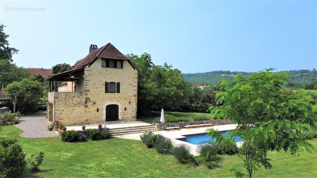 Maison à FIGEAC