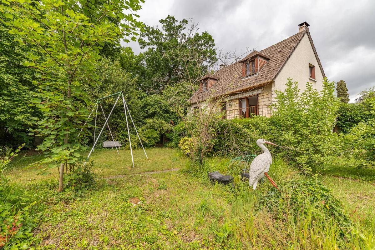 Maison à LES PAVILLONS-SOUS-BOIS
