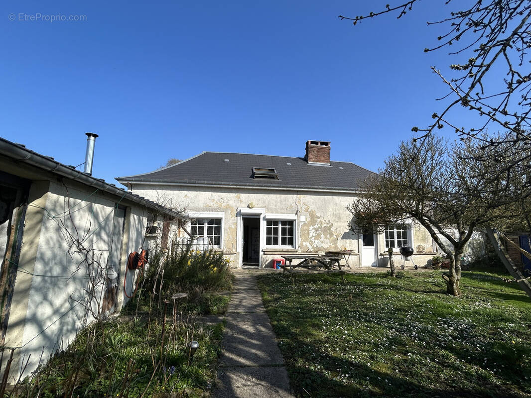 Maison à POIX-DE-PICARDIE