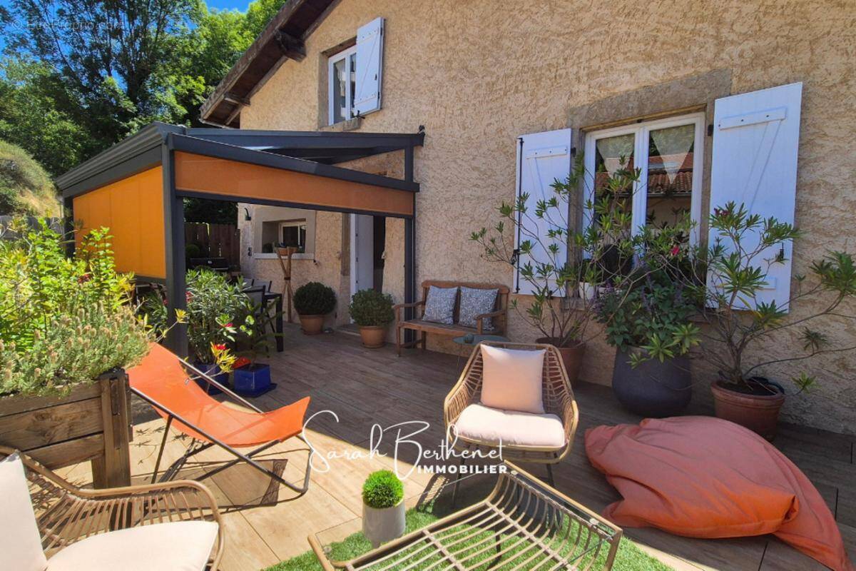 Maison à L&#039;ARBRESLE