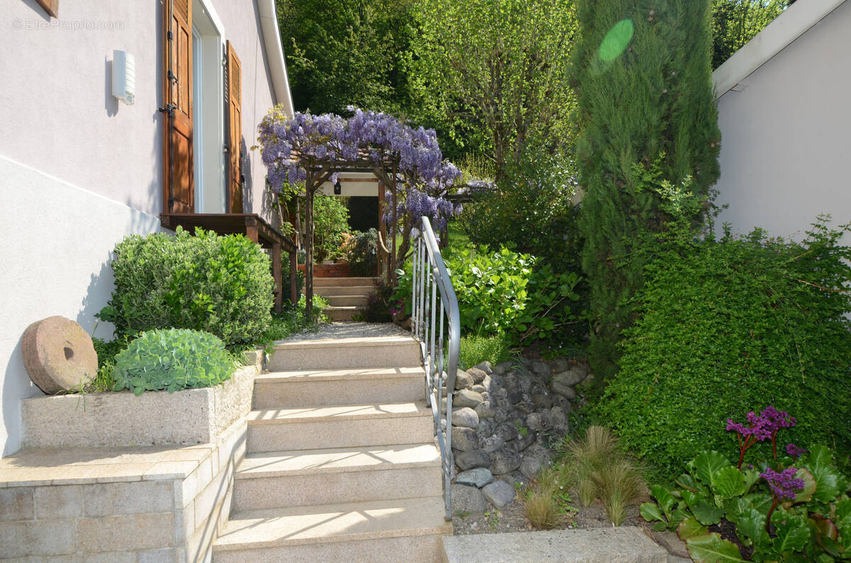 Maison à SAINT-AMARIN