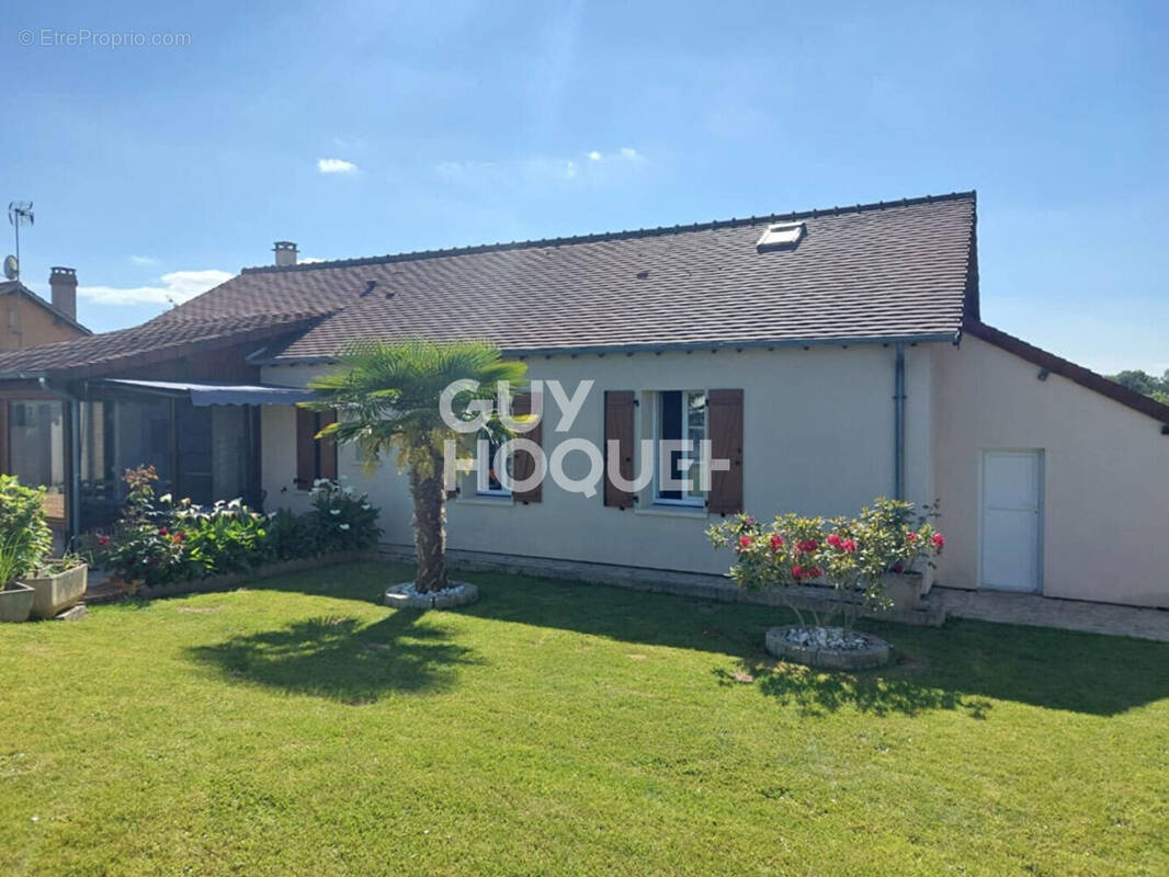 Maison à RUGLES