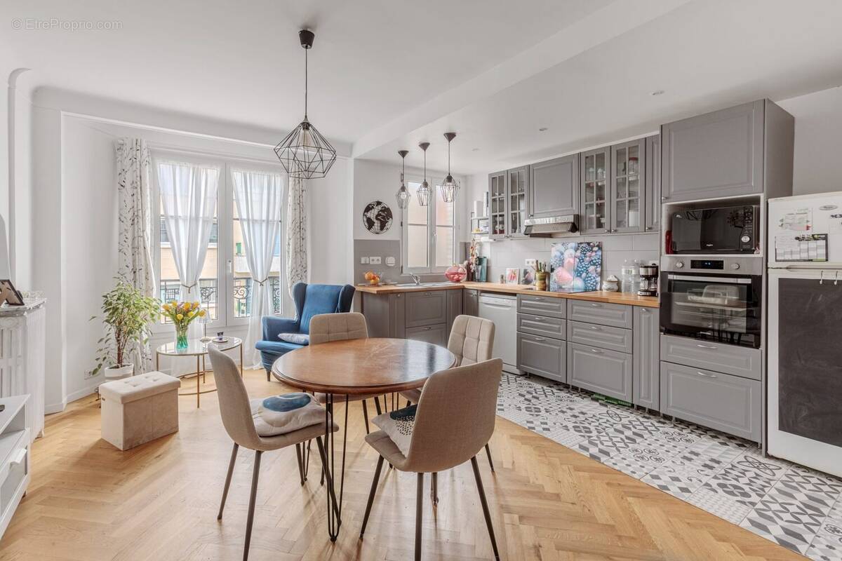 Appartement à ASNIERES-SUR-SEINE