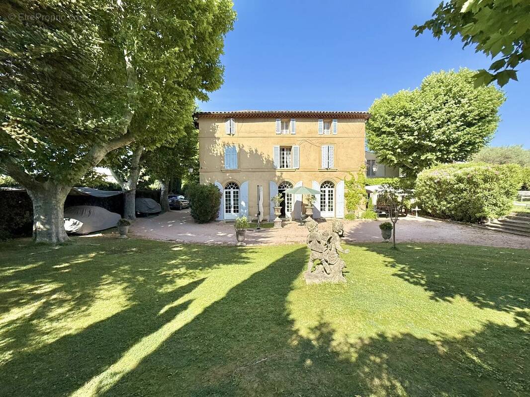 Maison à AIX-EN-PROVENCE