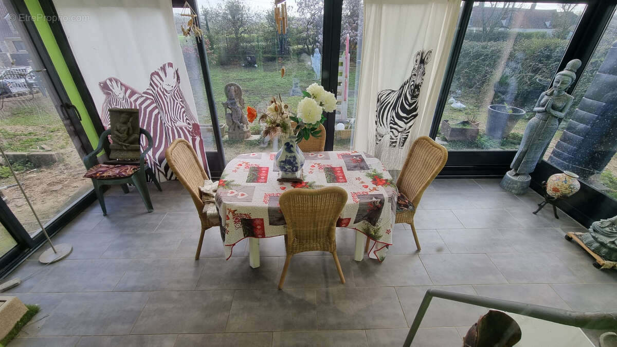 Maison à WIERRE-EFFROY