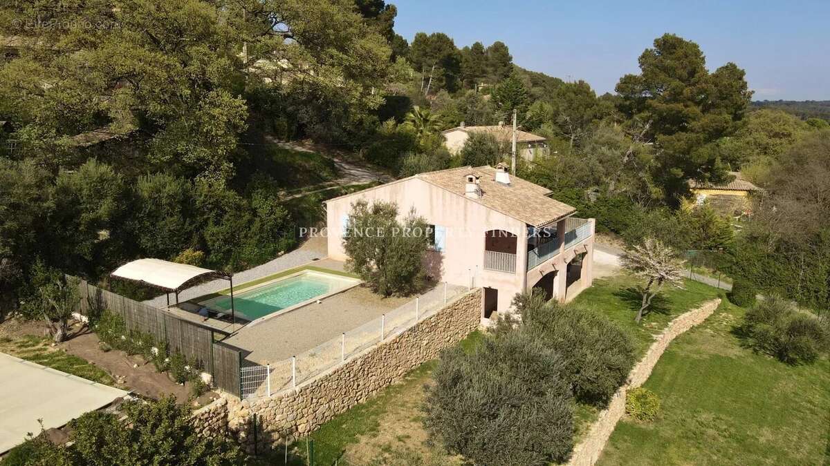 Maison à LORGUES