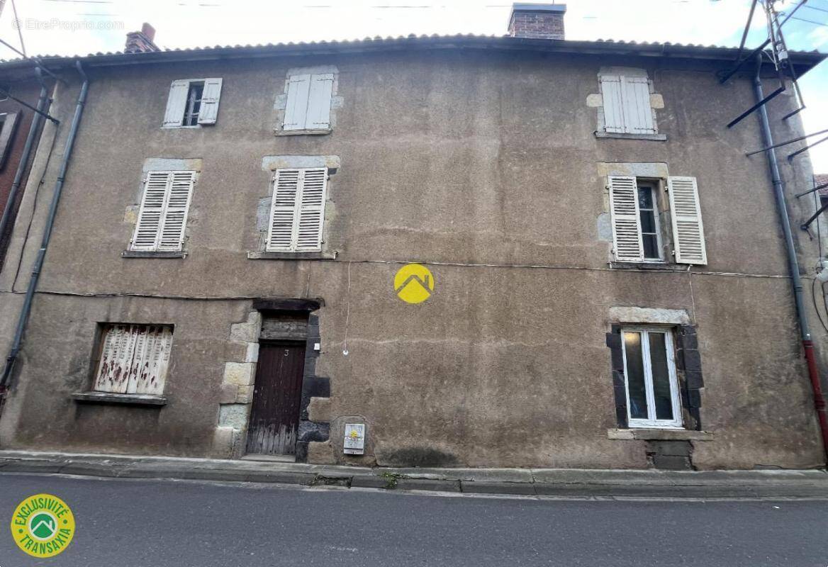 Maison à THIERS