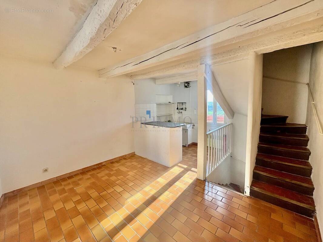 Maison à FREJUS