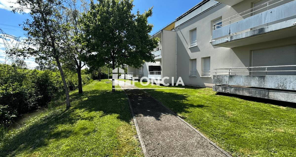 Appartement à AMBES